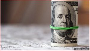 Дефицит бюджета США достиг рекордного уровня в 3 трлн долларов