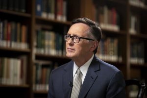 Вице-председатель ФРС уходит в отставку из-за подозрительных транзакций