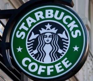 Вульф по Starbucks.